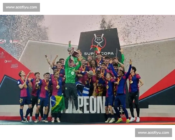 红黑军团再遇宇宙队欧陆豪门巅峰对决掀起足坛风暴历史与荣耀交织之夜